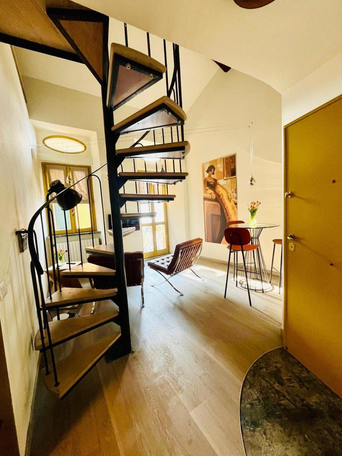 Divina Vita Apartments Варенна Екстер'єр фото